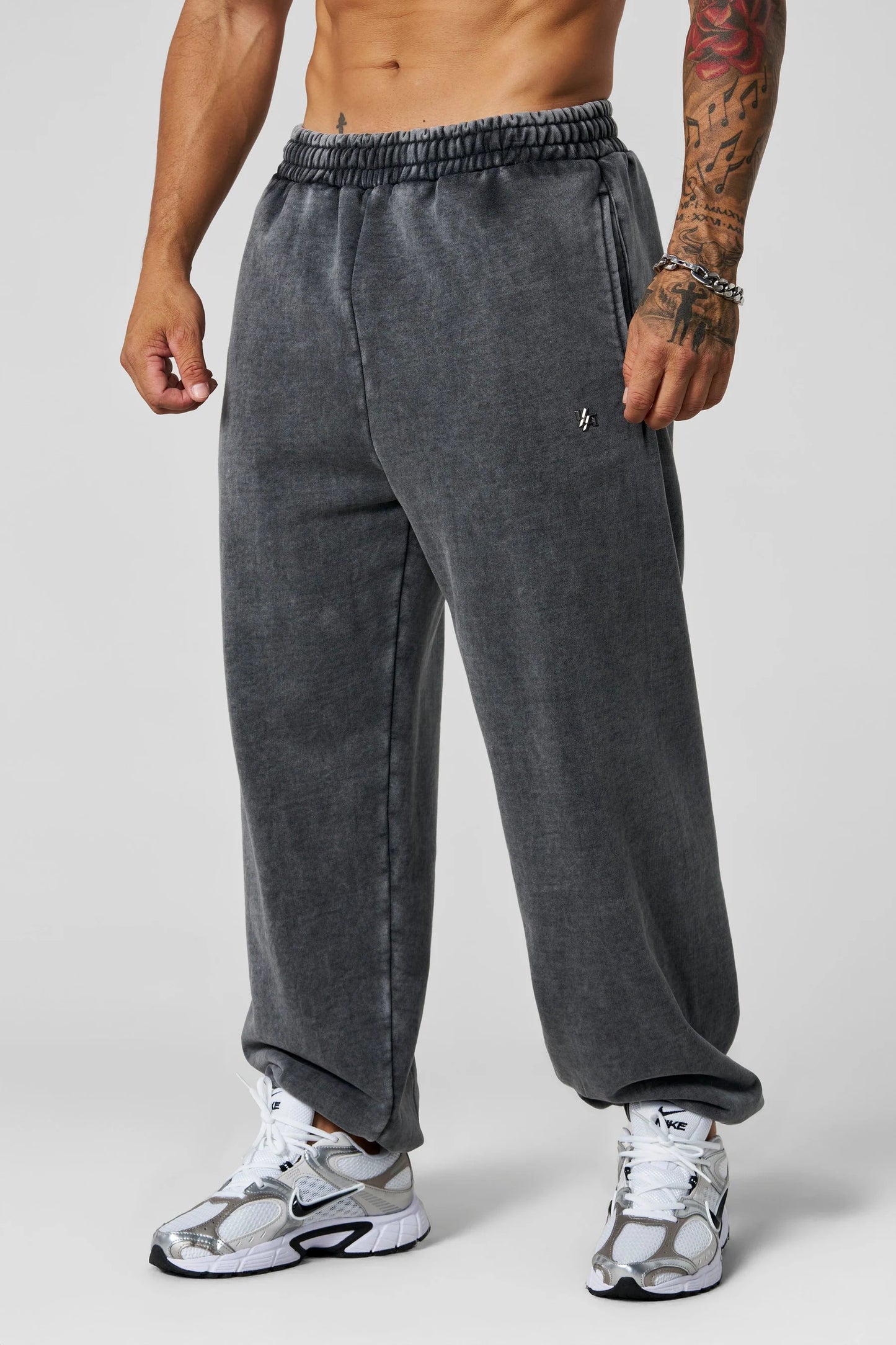 ELEVATED ESSENTIALS - BAGGY JOGGERS #2069