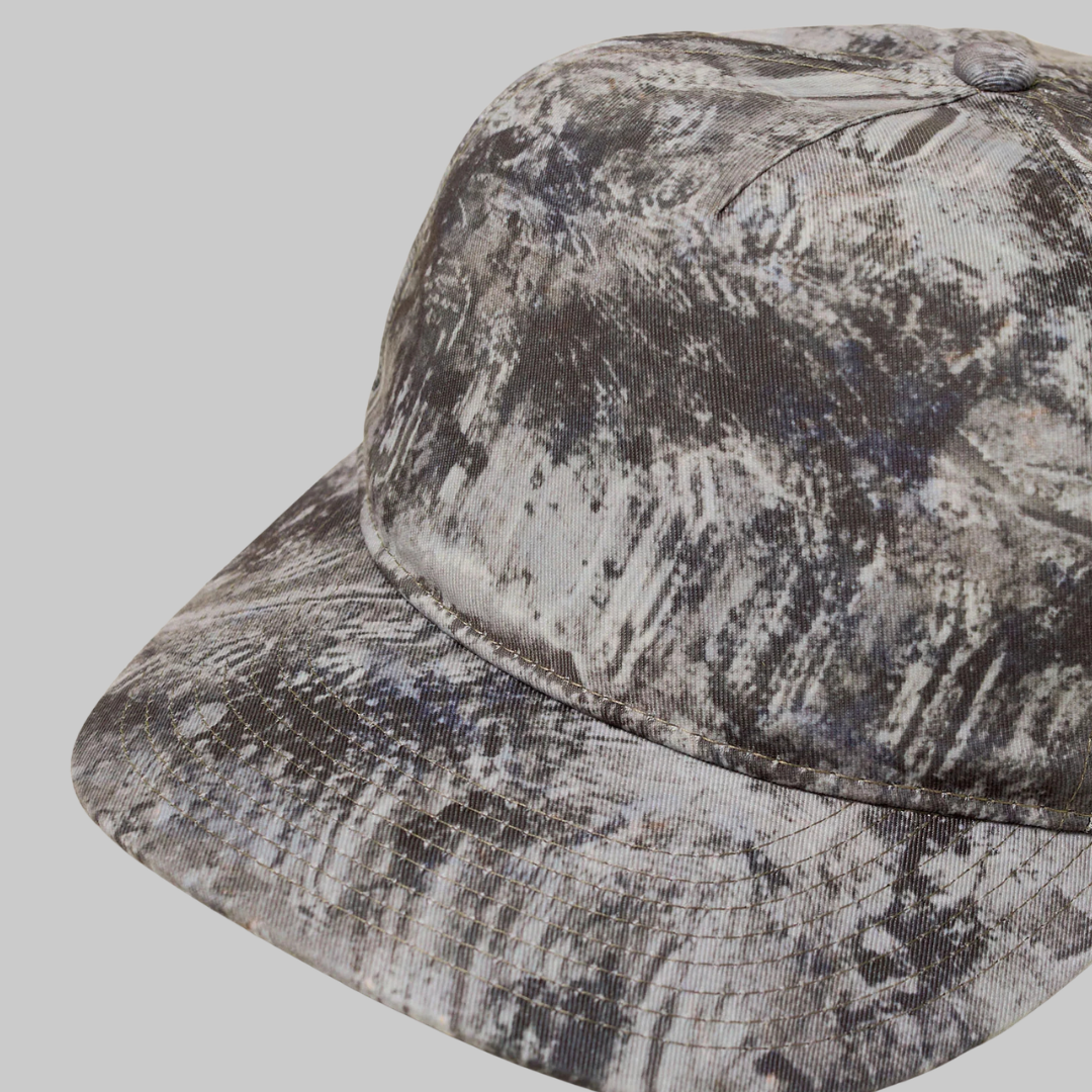GRAPHIC TRUCKER HAT