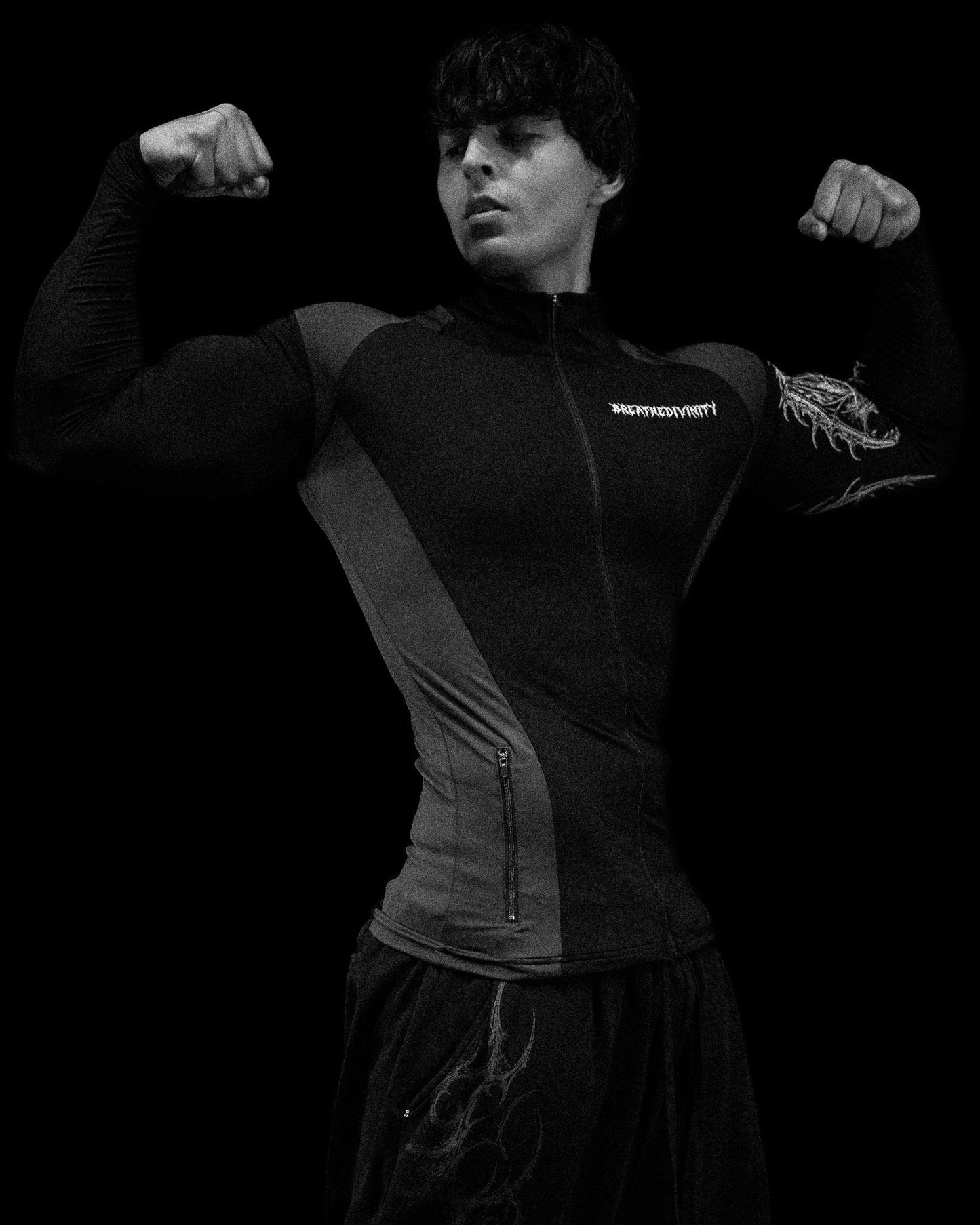 VOID TECH™ BLOOD WYVERN FULL-ZIP LONGSLEEVE COMPRESSION