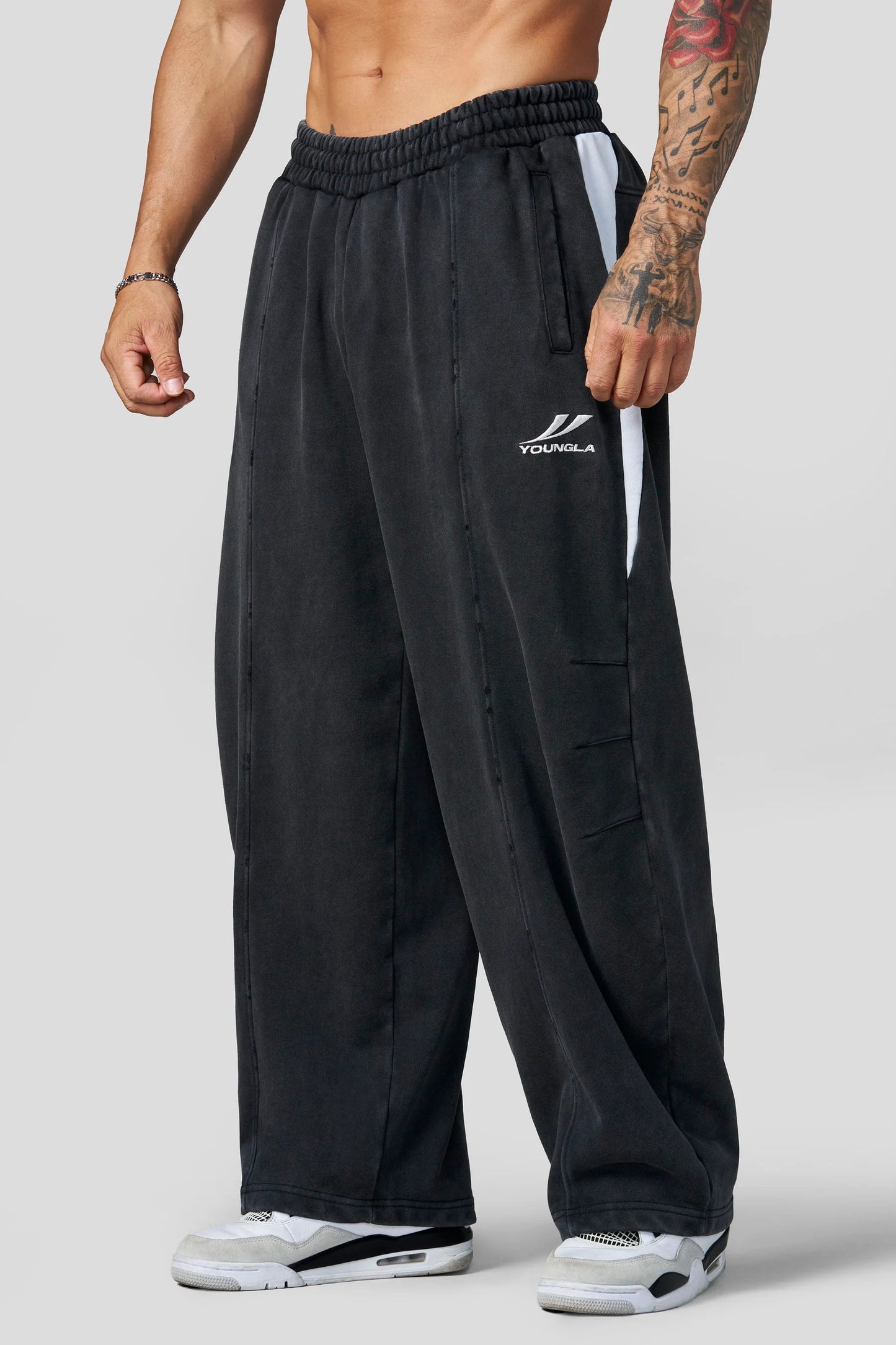 BAGGY ASS SWEATS #2071