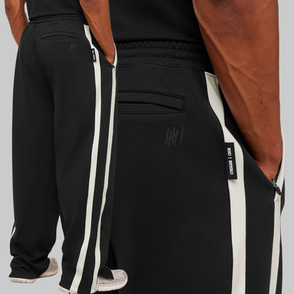CBUM STRAIGHT LEG JOGGER