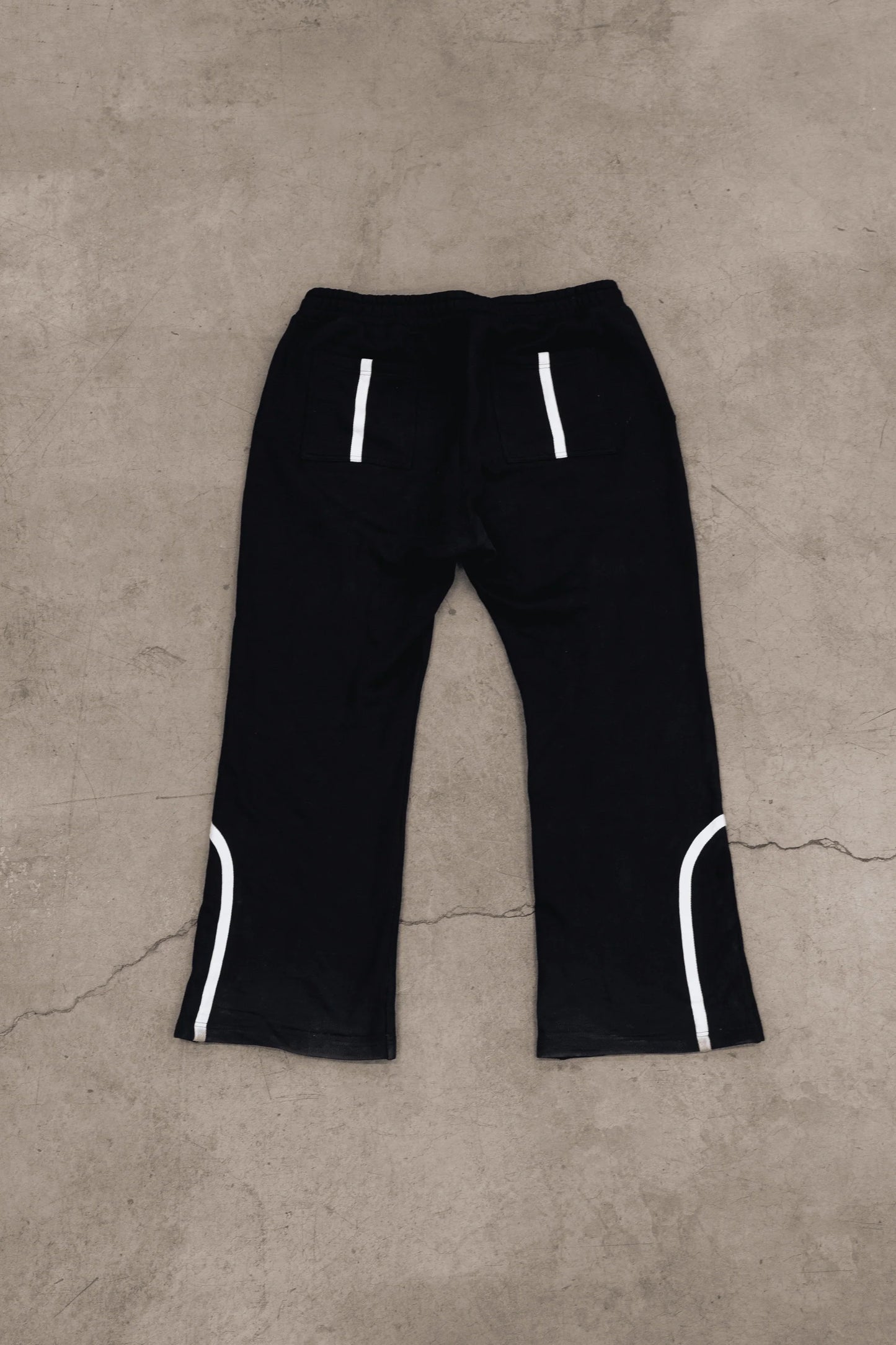 BLACK TECH PANTS