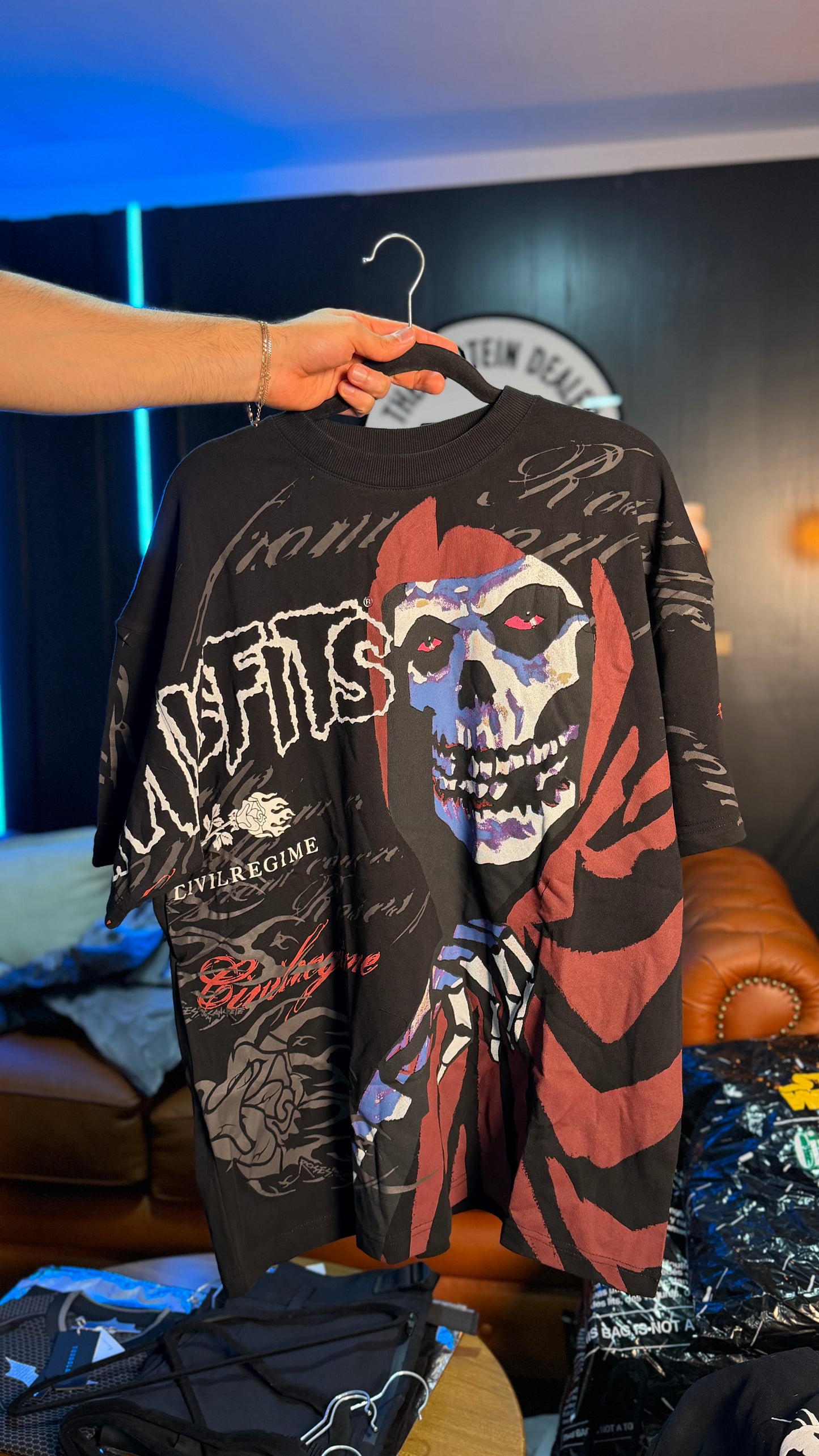 CRIMSON STARE AMERICAN CLASSIC TEE