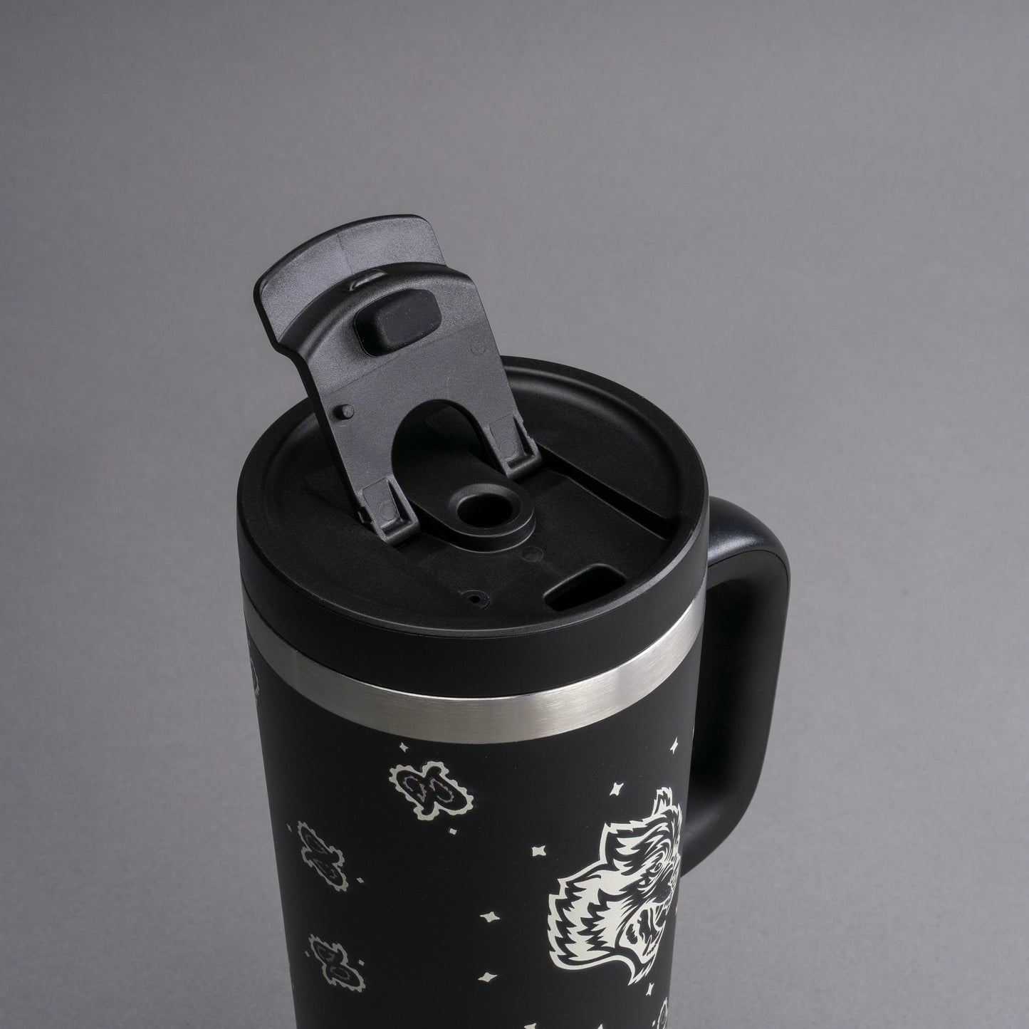 WESTERN WOLF TRAVEL TUMBLER