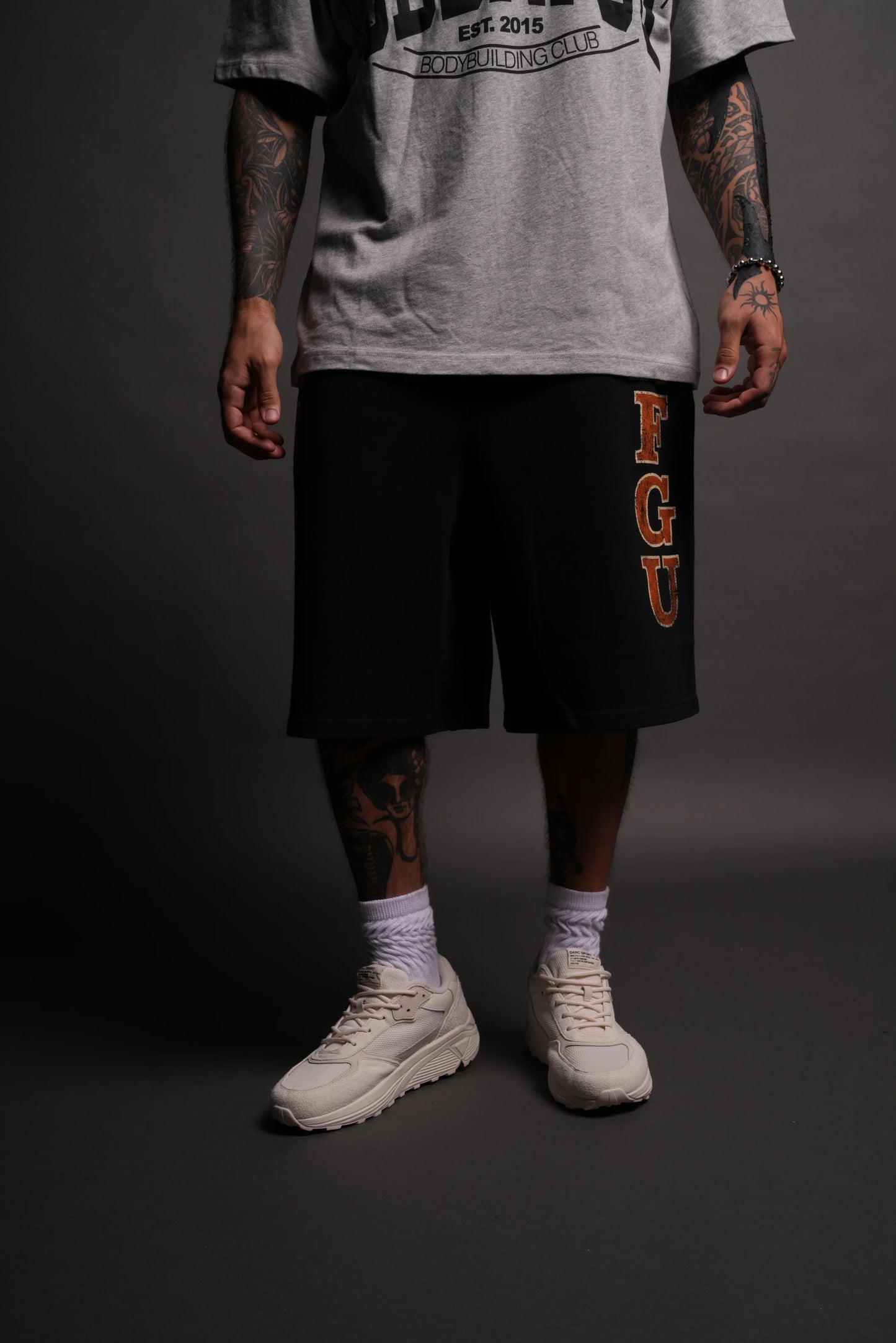 SSDD NFGU GYM OVERSIZED OSIRIS SWEAT SHORTS