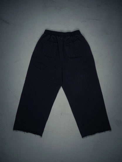 SIGNATURE WIDELEG SWEATS