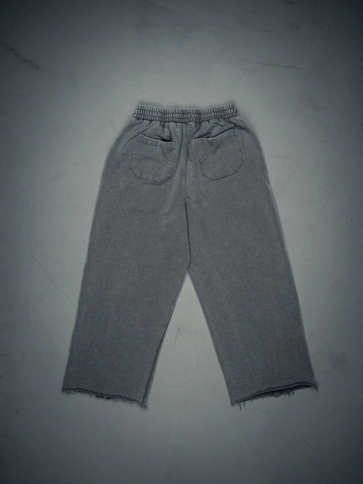 SIGNATURE WIDELEG SWEATS