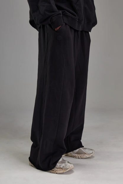 HEAVYWEIGHT SWEATPANTS