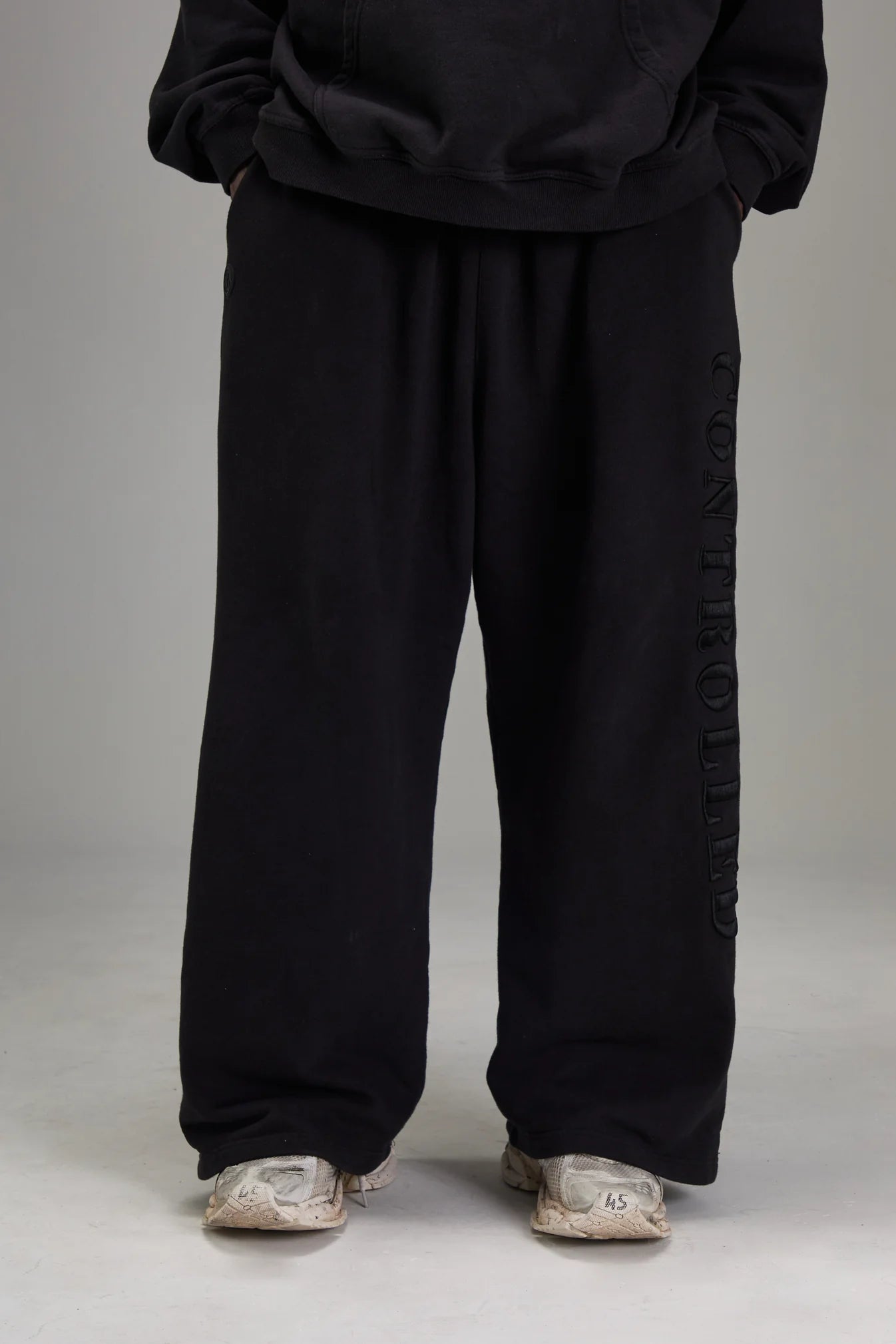 3D SHADOW HEAVYWEIGHT SWEATPANTS