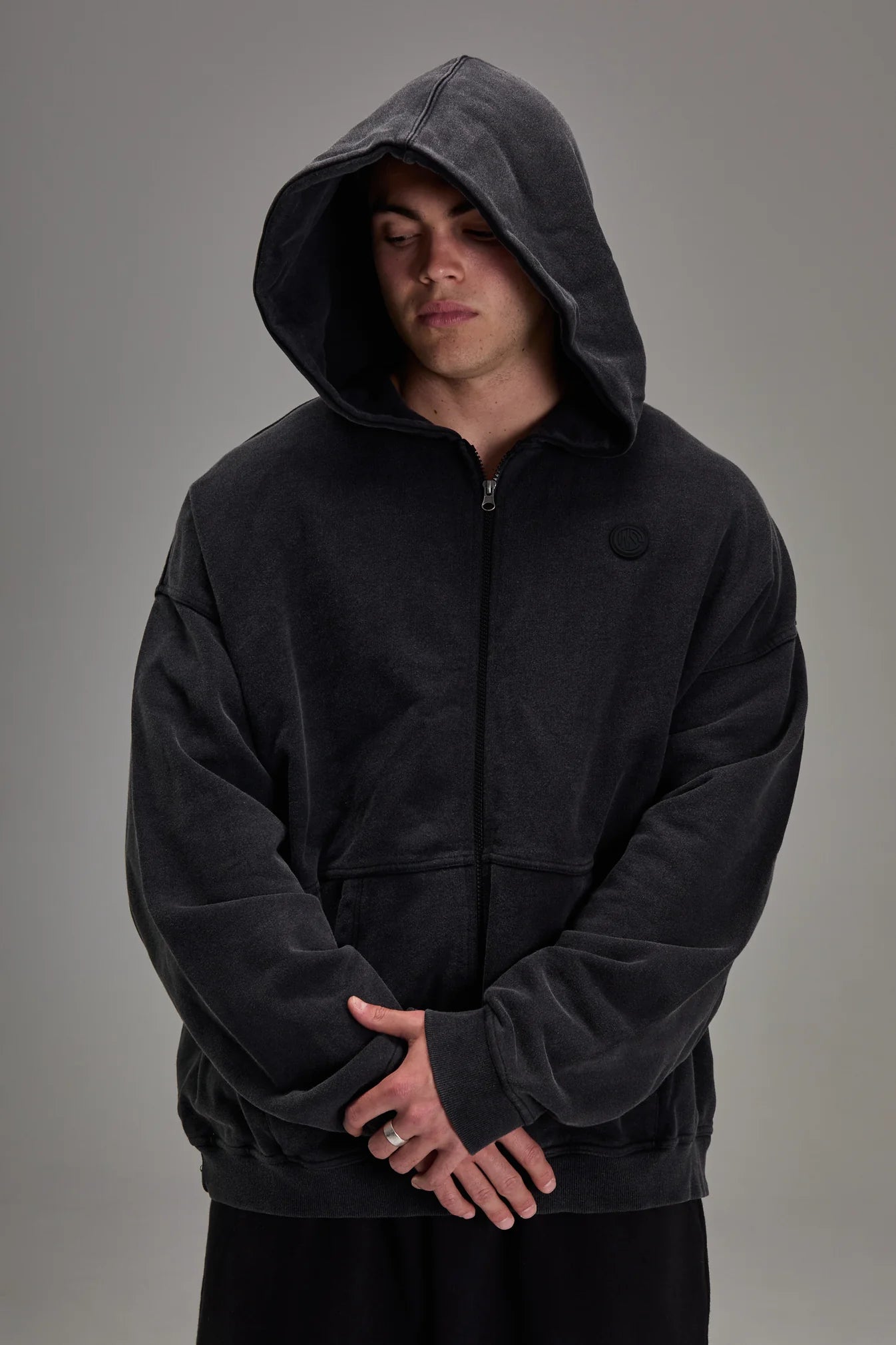 EMBOSSED HEAVYWEIGHT ZIP-UP