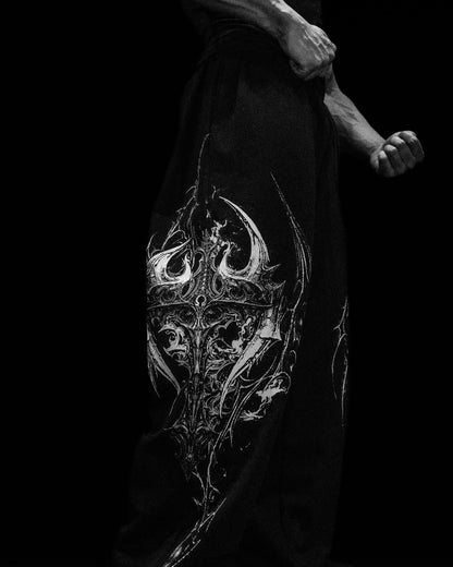 EXECUTIONER BANANA SHAPE UNCUFFED SWEATPANTS