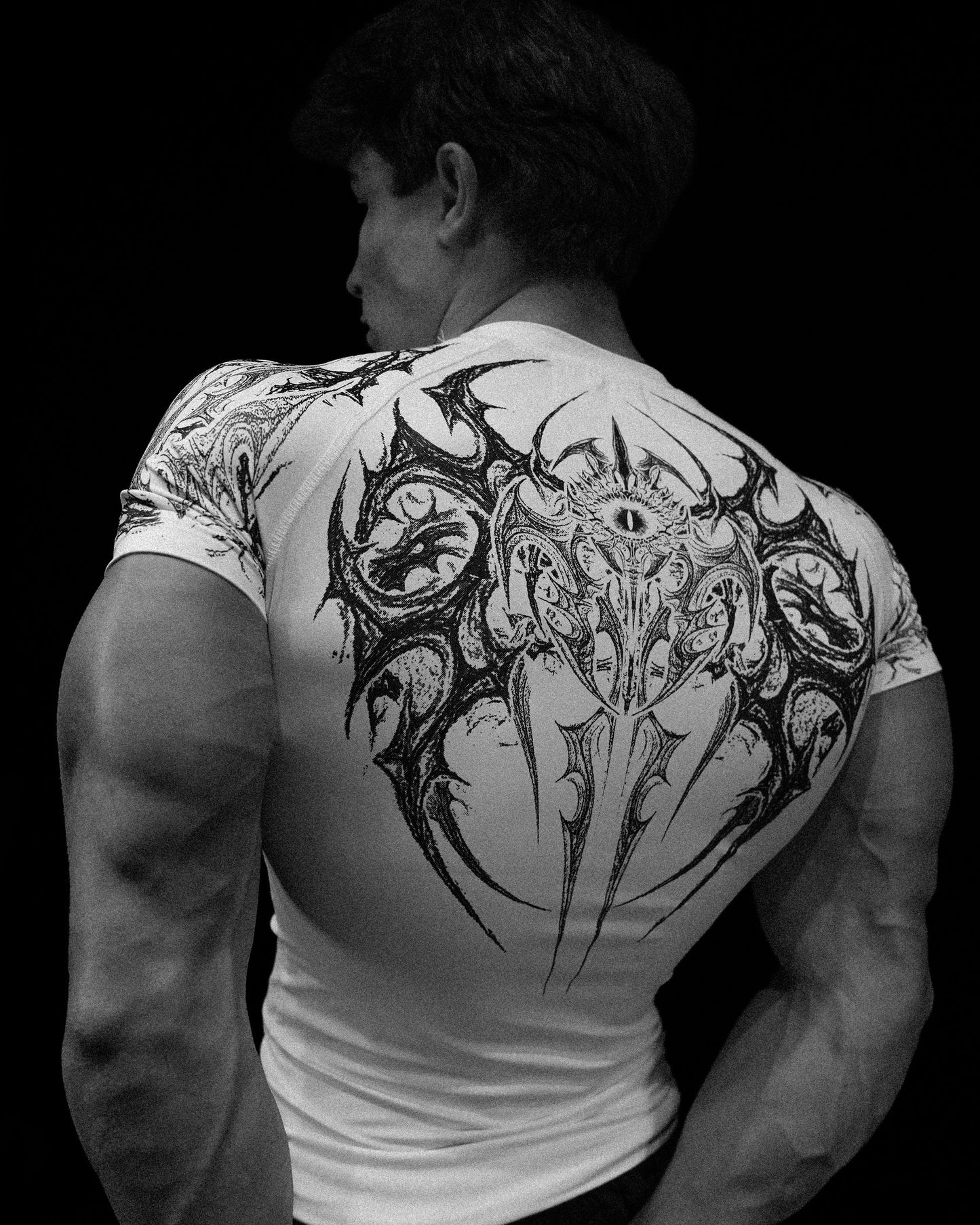 VOID TECH PARASITE SHORT SLEEVE COMPRESSION (APRIL)