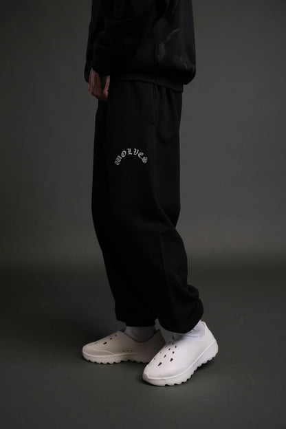 Wolf Chopper Lounger Sweat Pants in Black