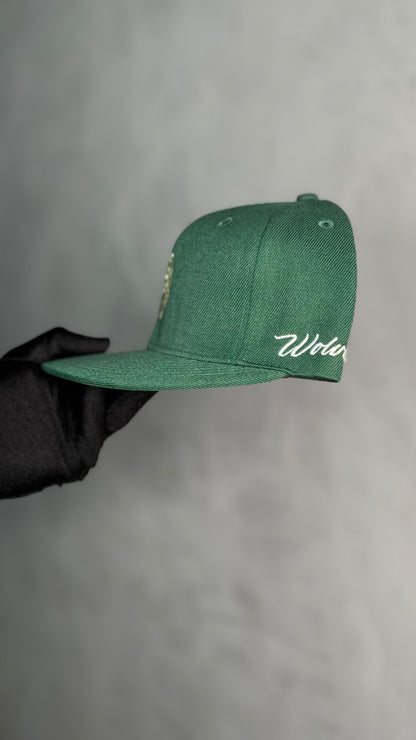 WOLF HEAD FITTED CAP