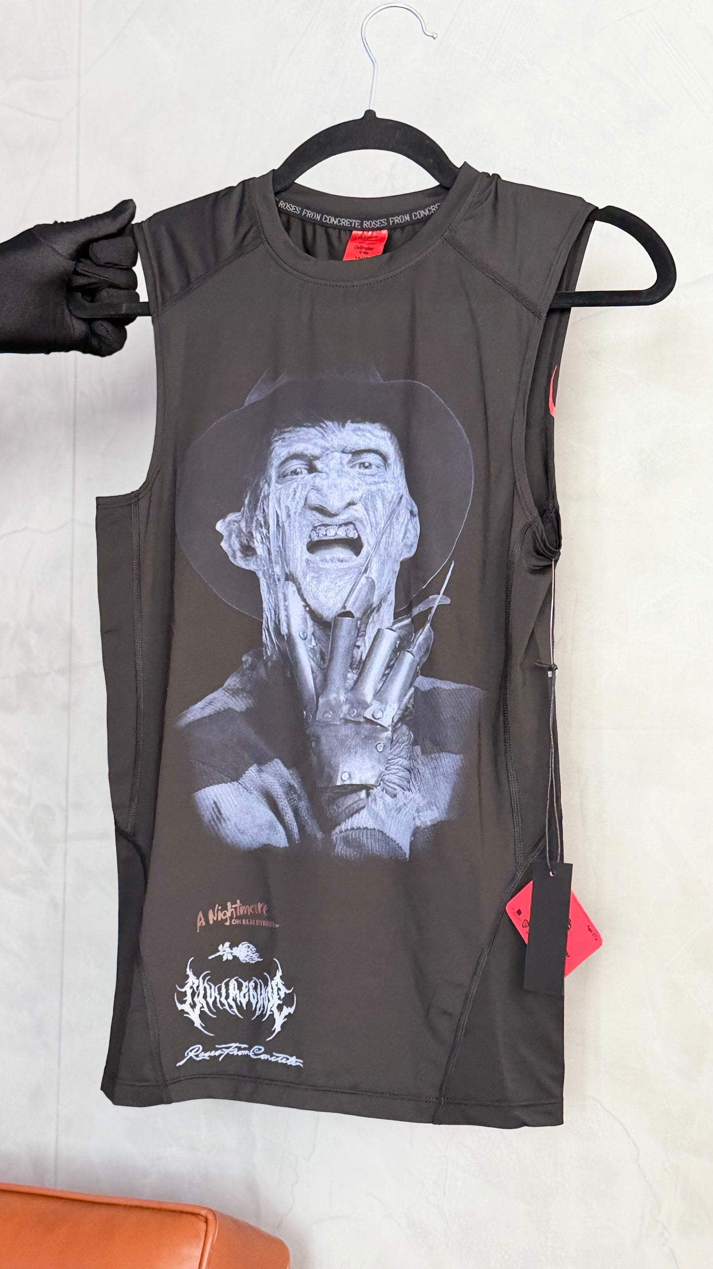 FREDDY SLEEVELESS COMPRESSION  TEE