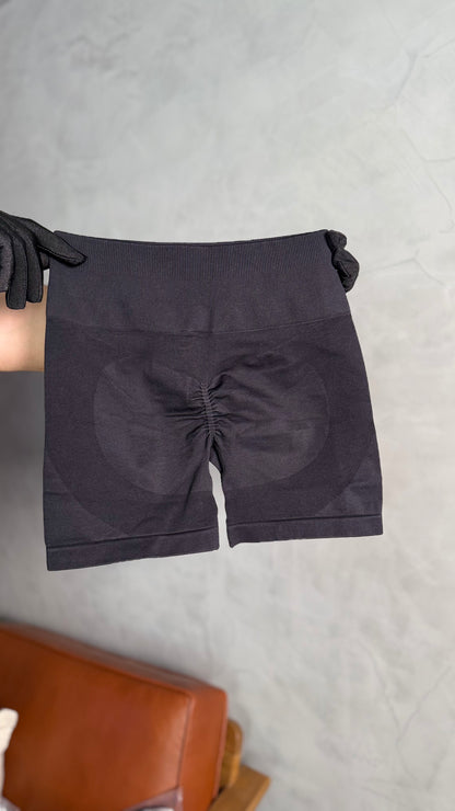 LOBOS SEAMLESS EVERSON TRAINING SHORTS