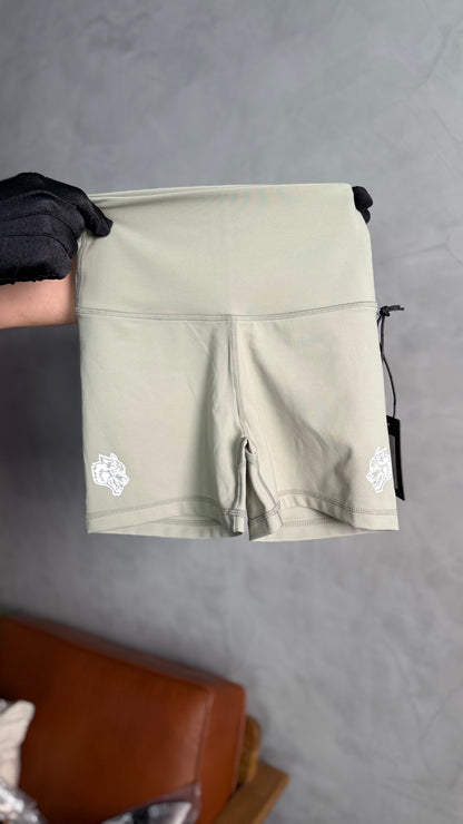 LOYALTY V2 PUMP ENERGY SHORTS