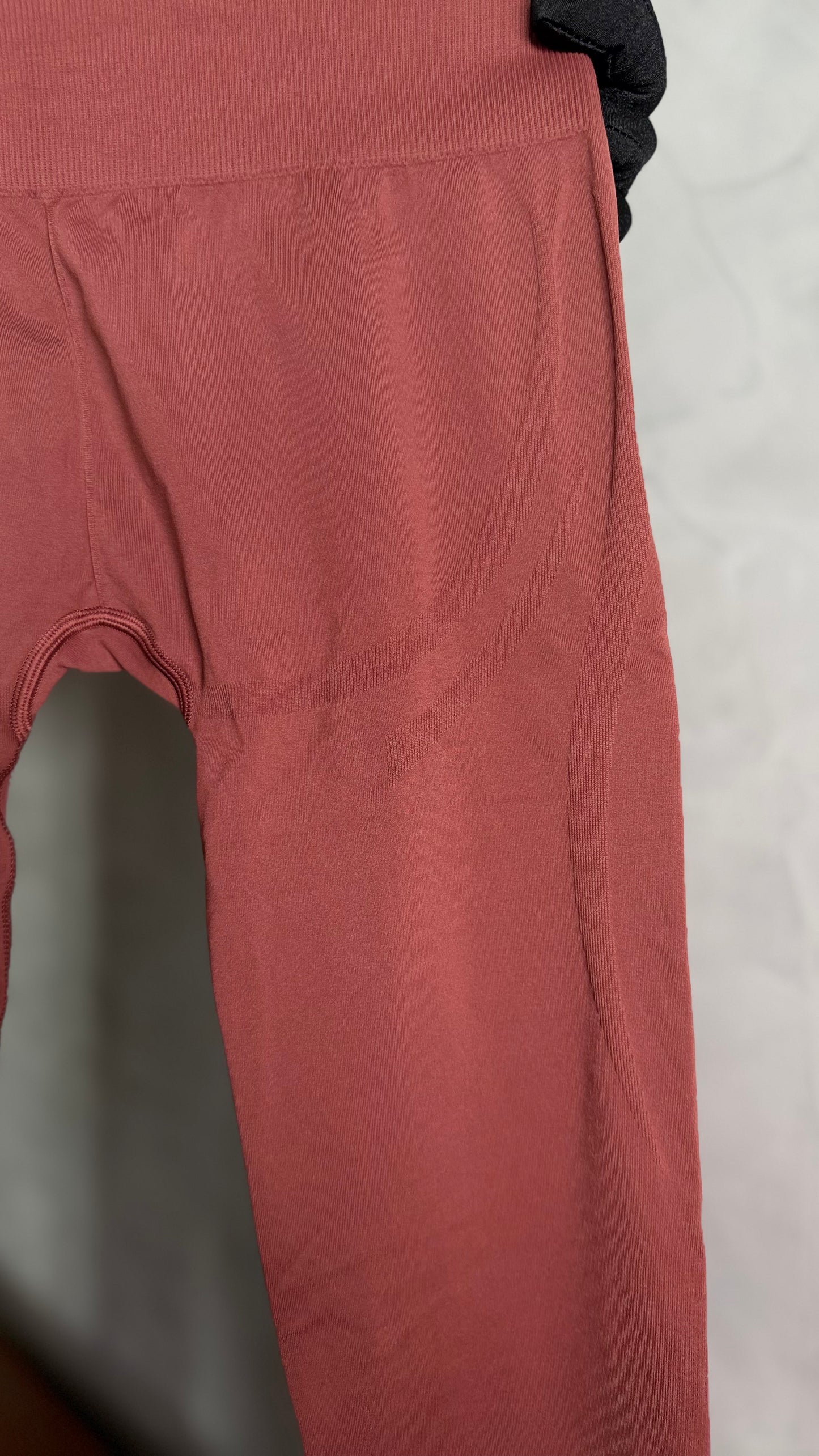 EVERYDAY SEAMLESS LEGGINGS