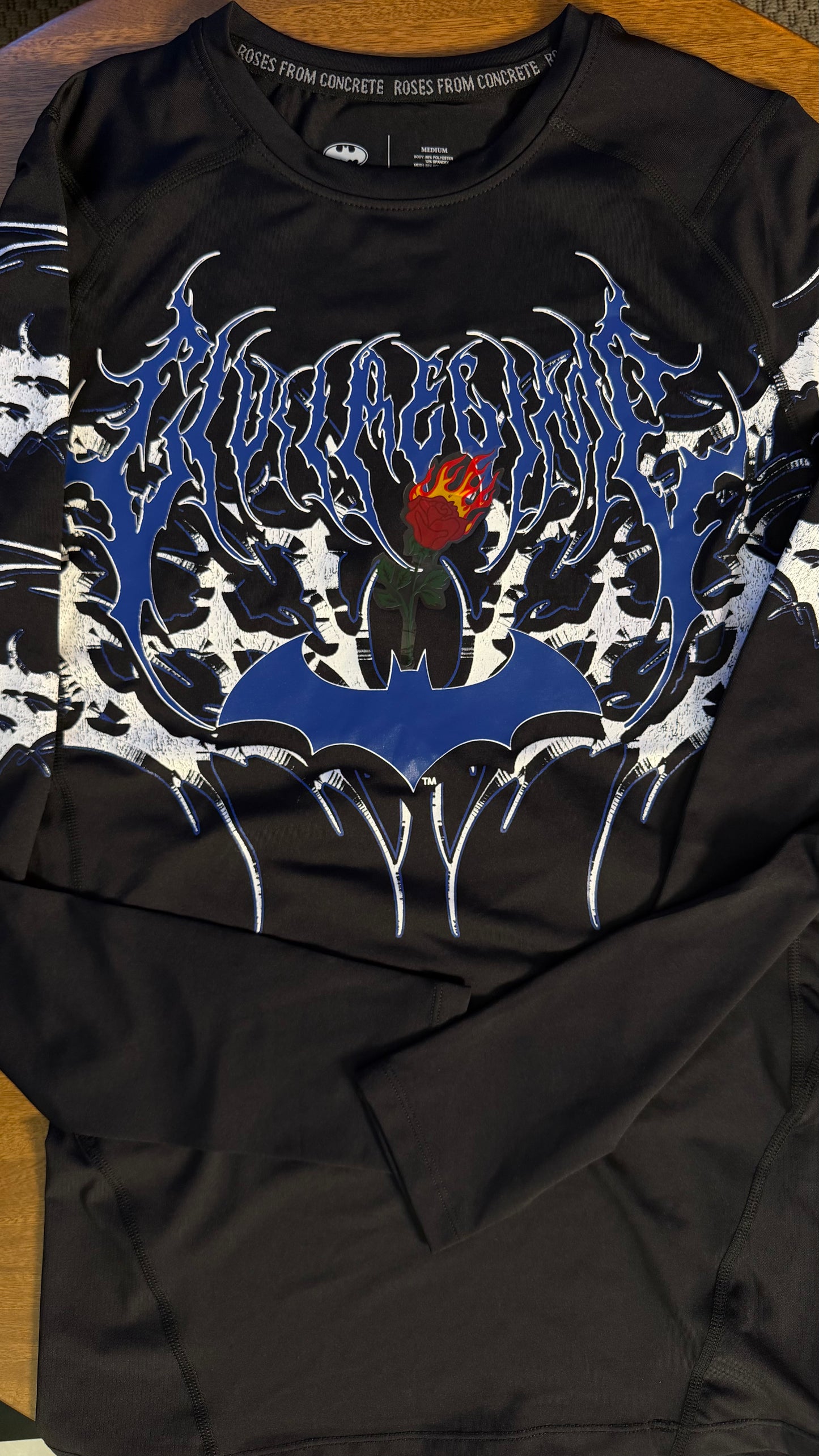 DARK MODE FLEX SCOOP BATMAN COMPRESSION LONGSLEEVE