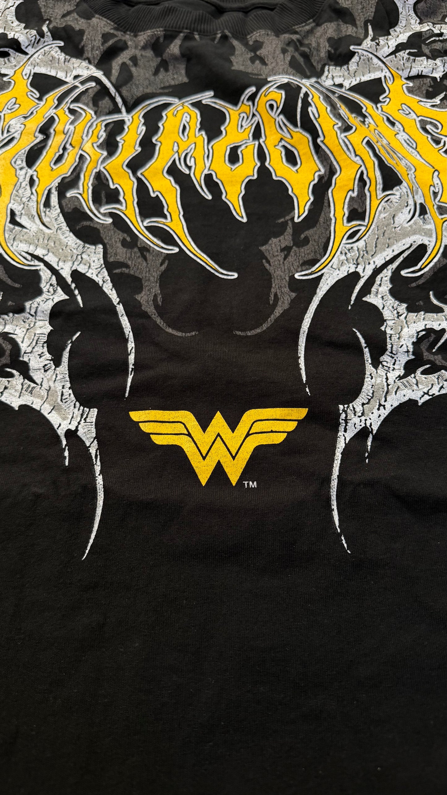 ROSES BLEED RED ZOMBIE JUSTICE LEAGUE BOX SET OVERSIZED TEES