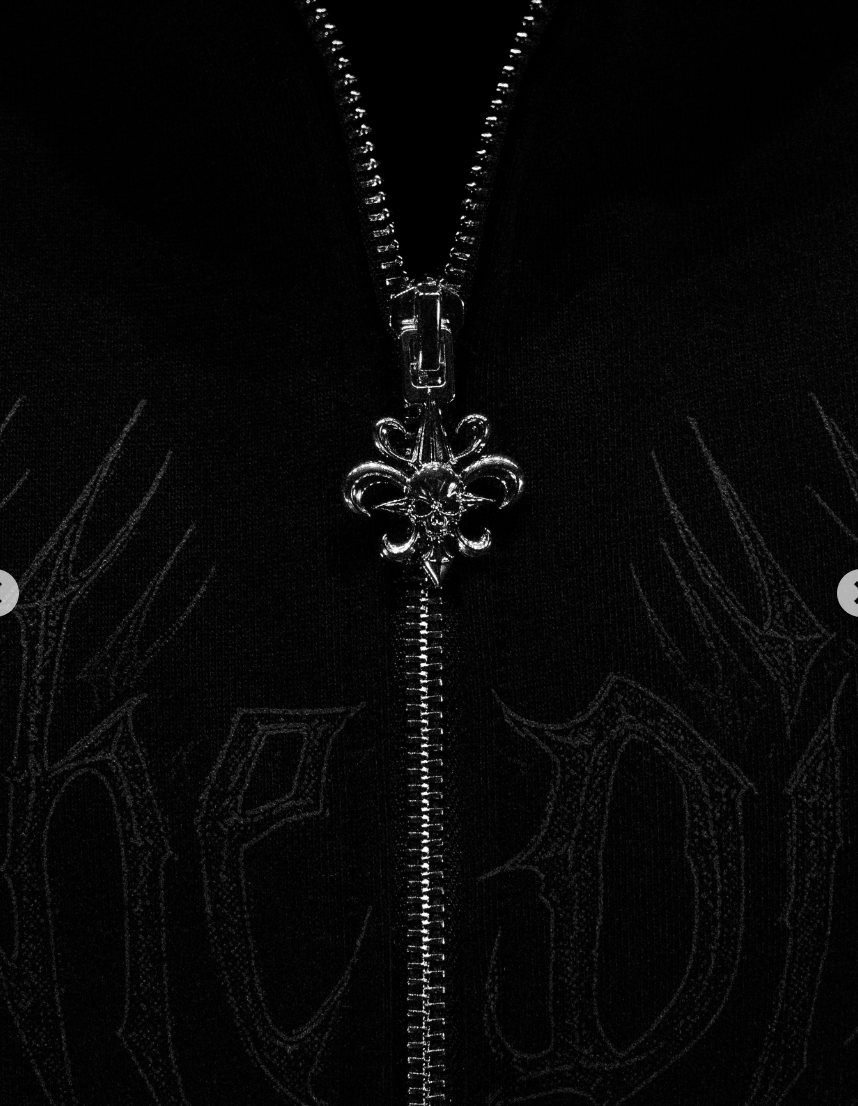BERSERKER OVERSIZED ZIP-UP HOODIE