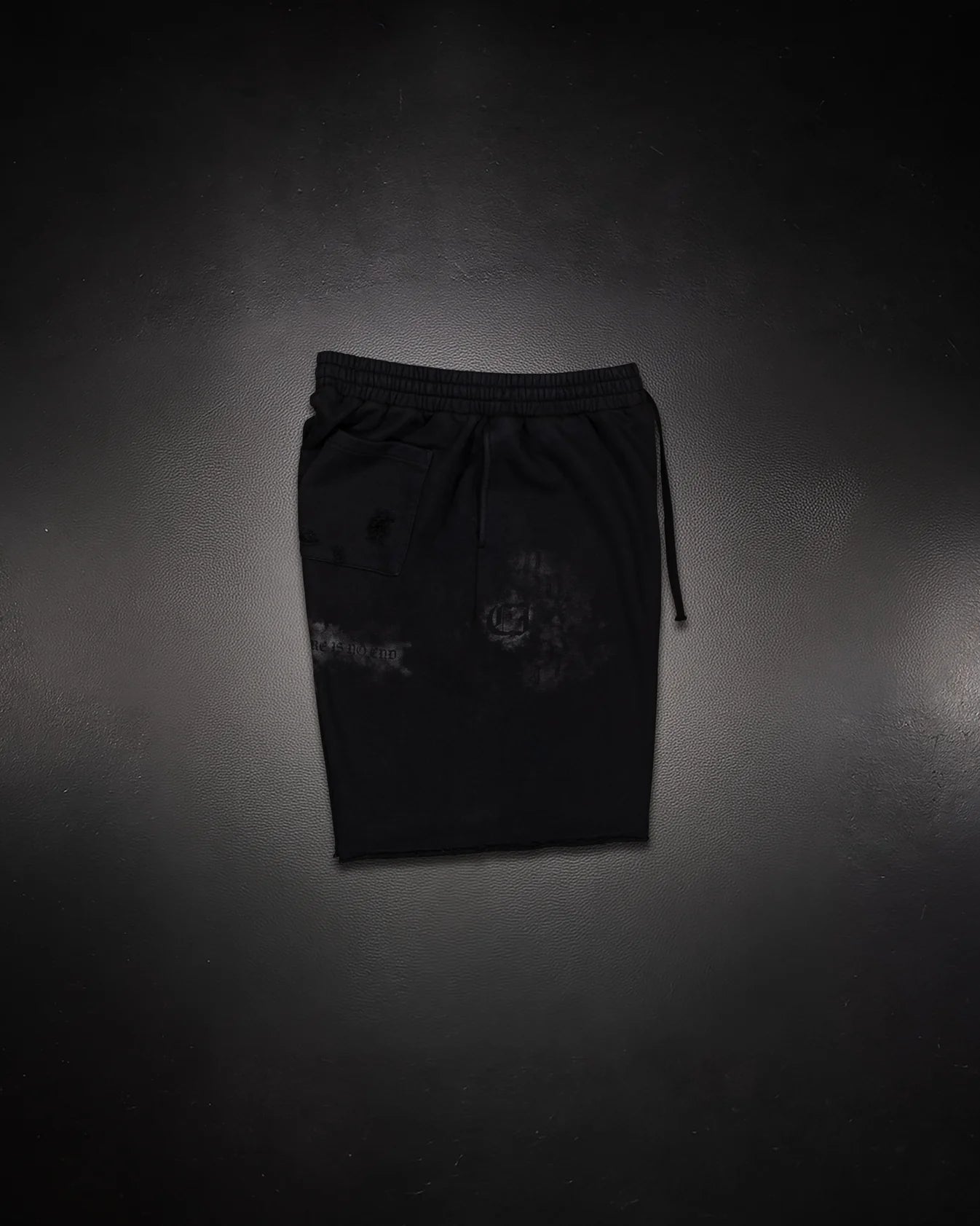 SMOKE SWEATSHORTS