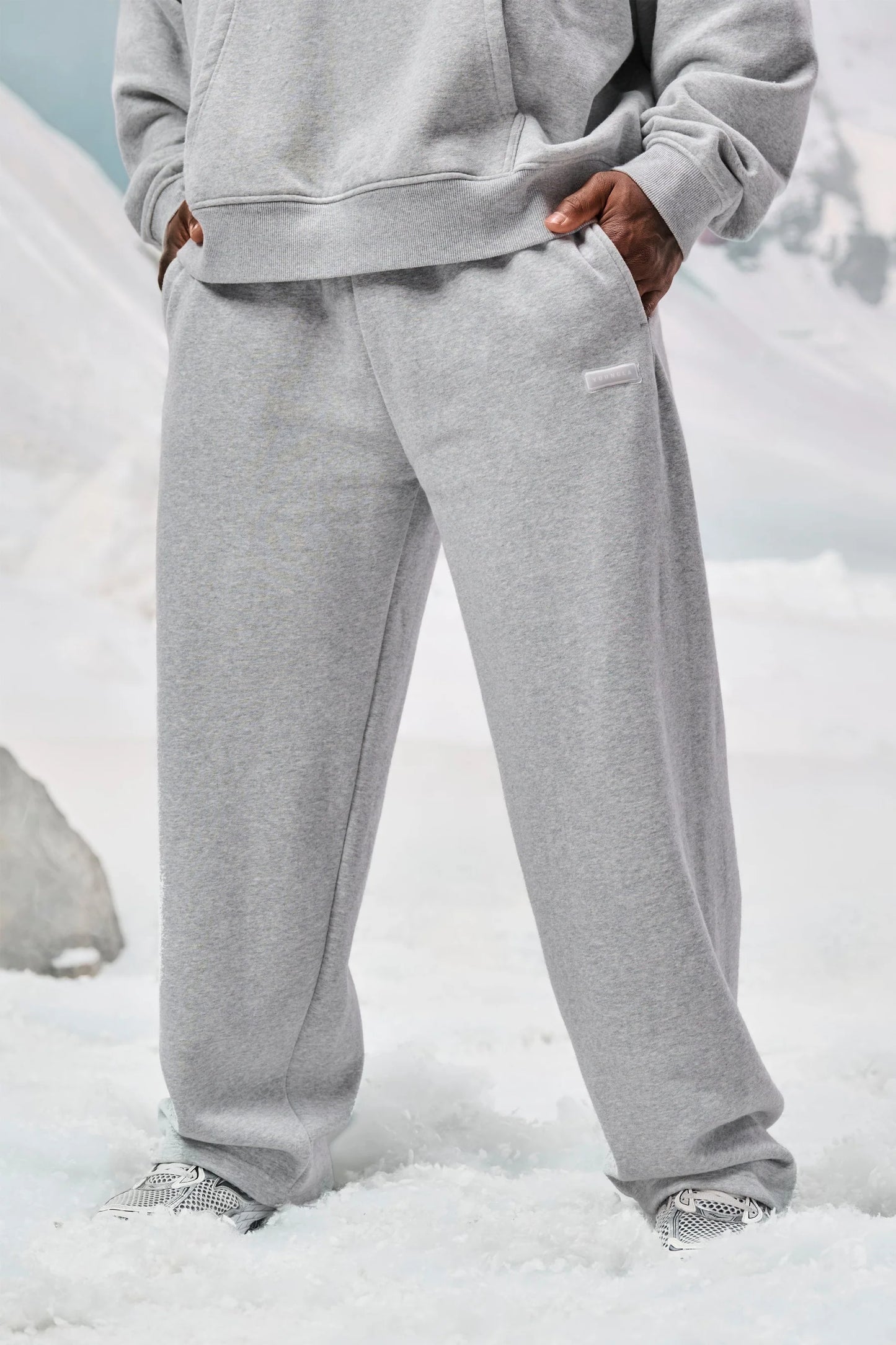 COMFY COLLECTION - SWEATS #2062