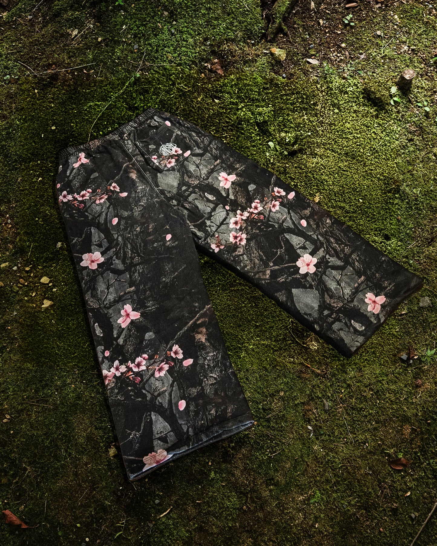 CHERRY BLOSSOM HEAVYWEIGHT SWEATS