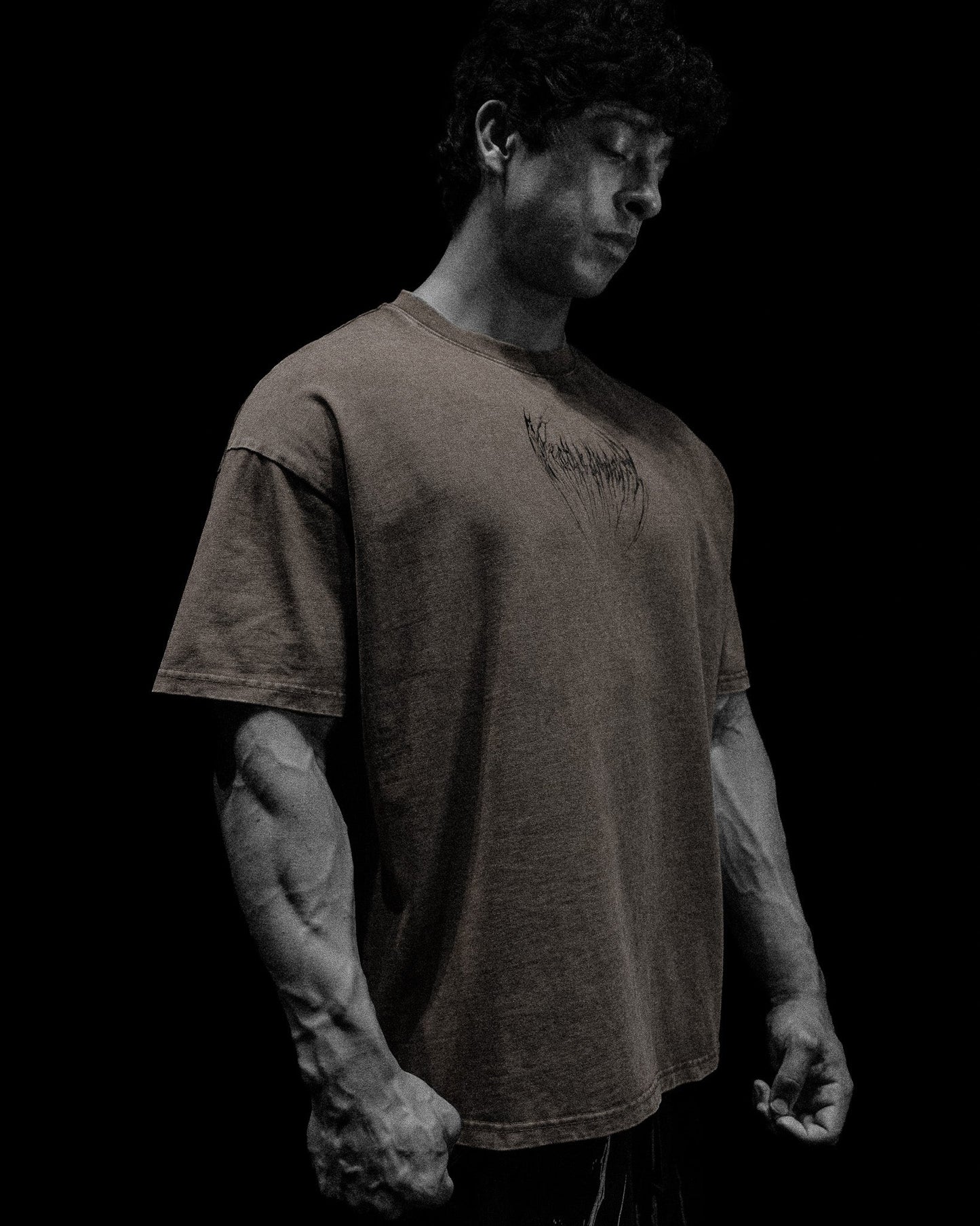 ECLIPSE OVERSIZED T-SHIRT