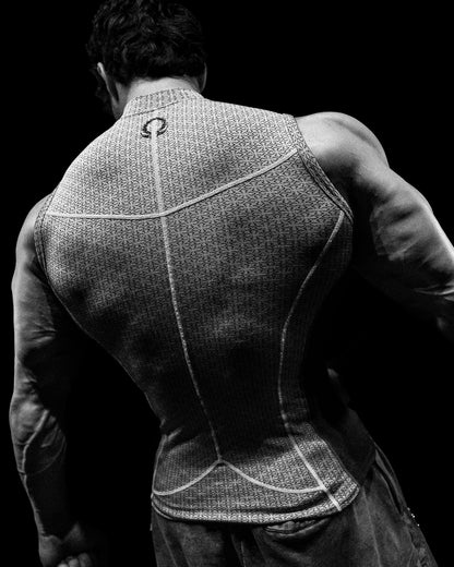 DOOM TECH™ ARMORED CUT-OFF COMPRESSION