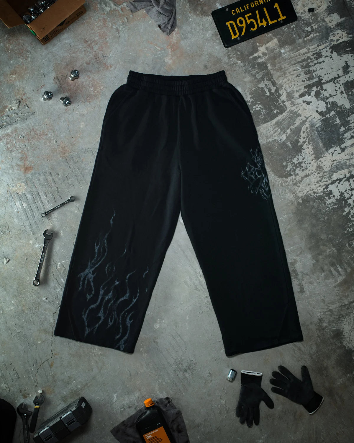 GHOST SWEATPANTS