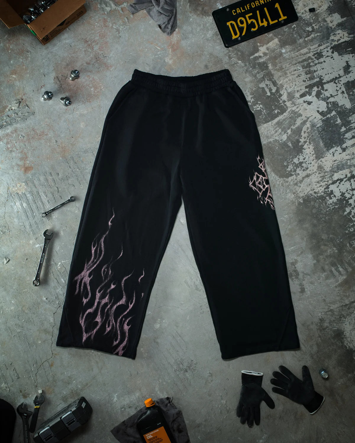GHOST SWEATPANTS