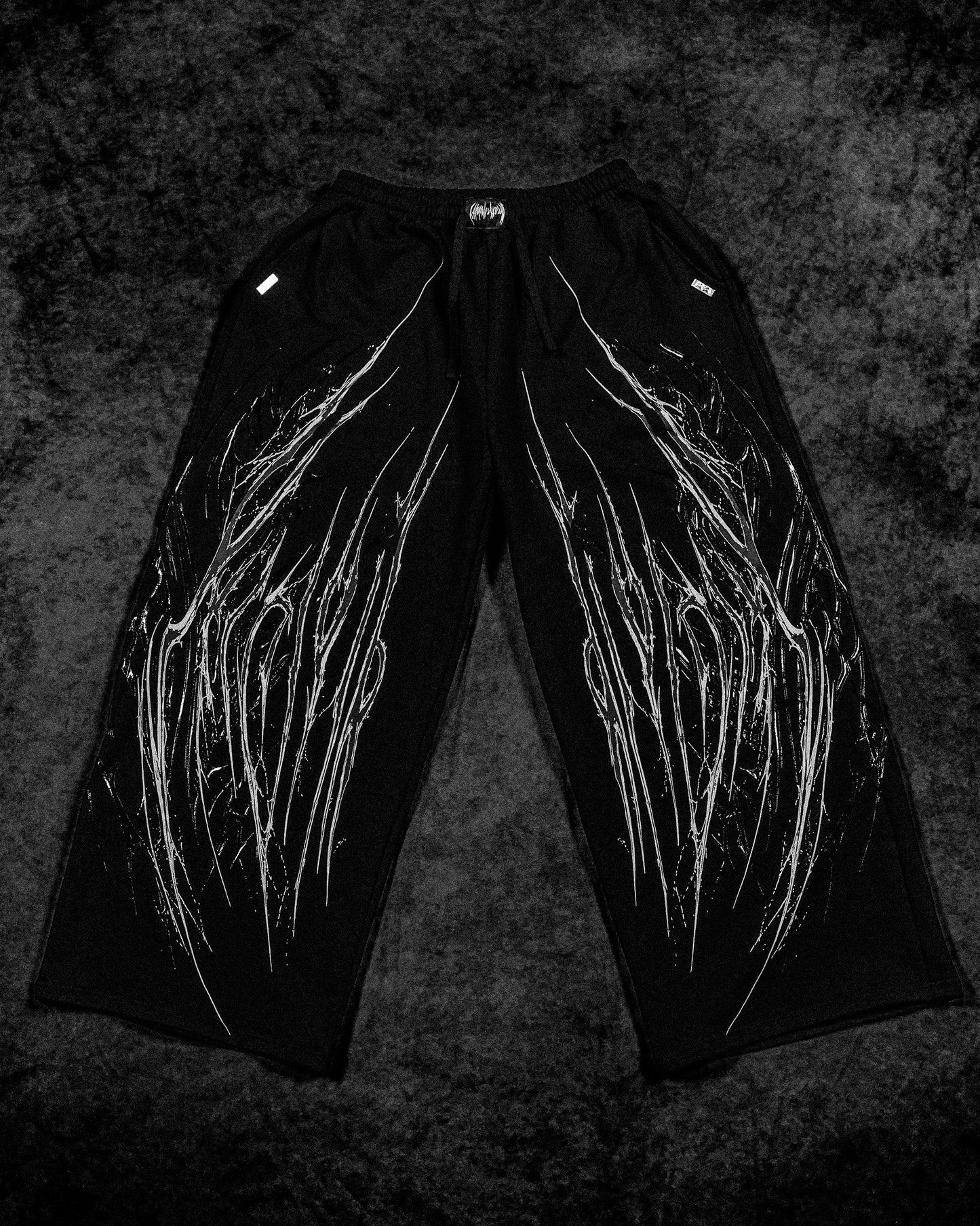 VENOM TEXTURE SYMBIOTE BANANA SWEATPANTS