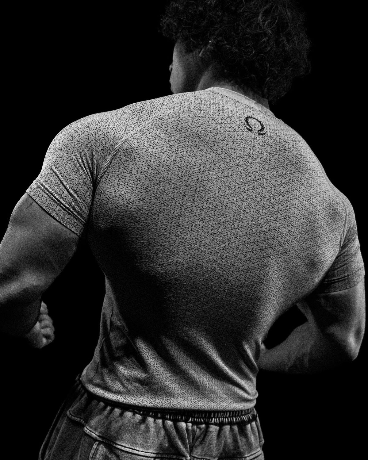 DOOM TECH™ ARMORED VENOM TEXTURE SHORT SLEEVE COMPRESSION (AUG)