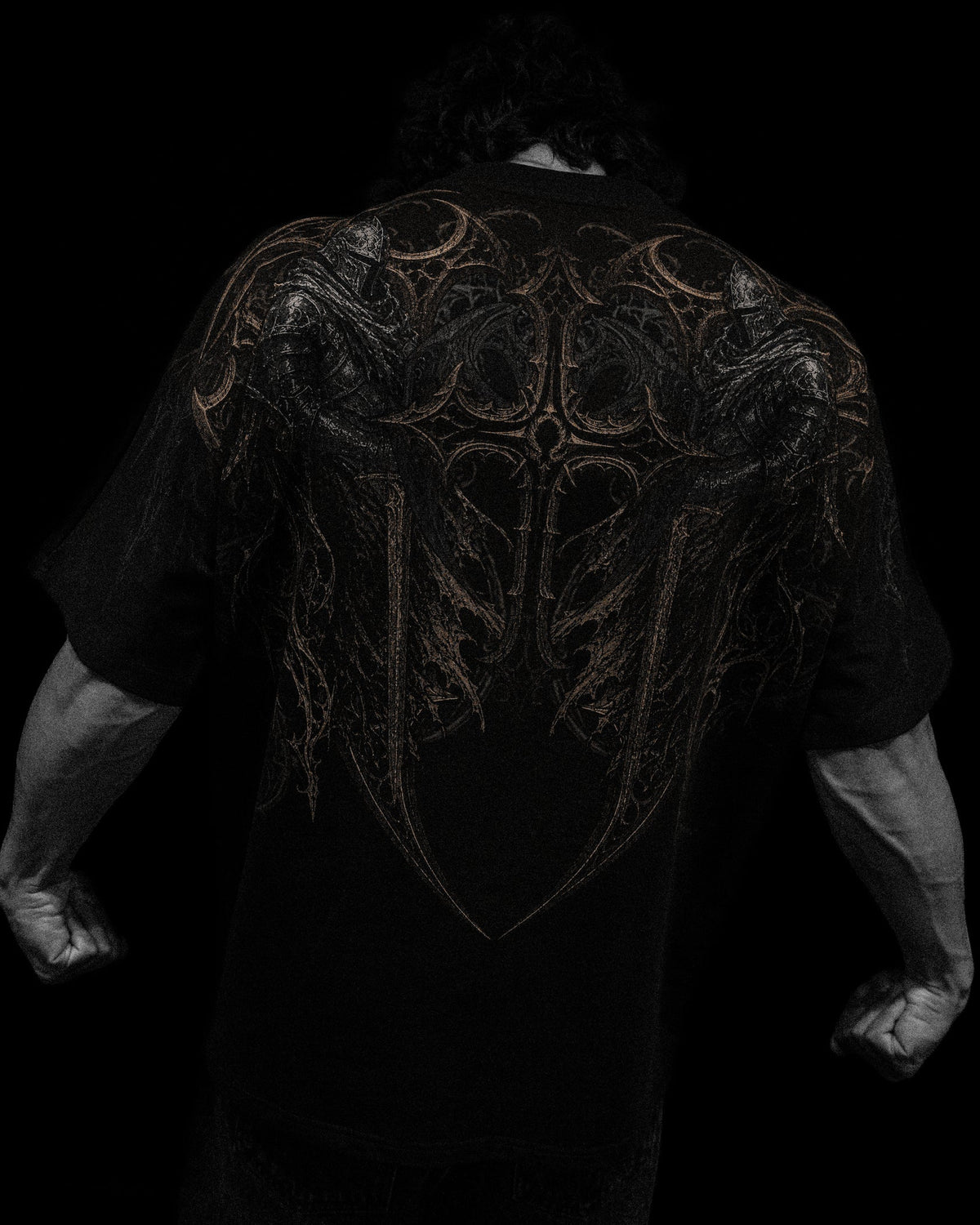 ARC KNIGHT OVERSIZED T-SHIRT (AUG)